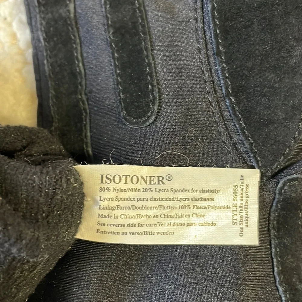 Isotoner ladies soft gloves with case